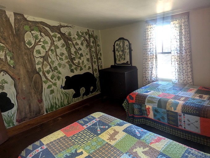 Log Cabins (United States of America, Hayward, Wisconsin)