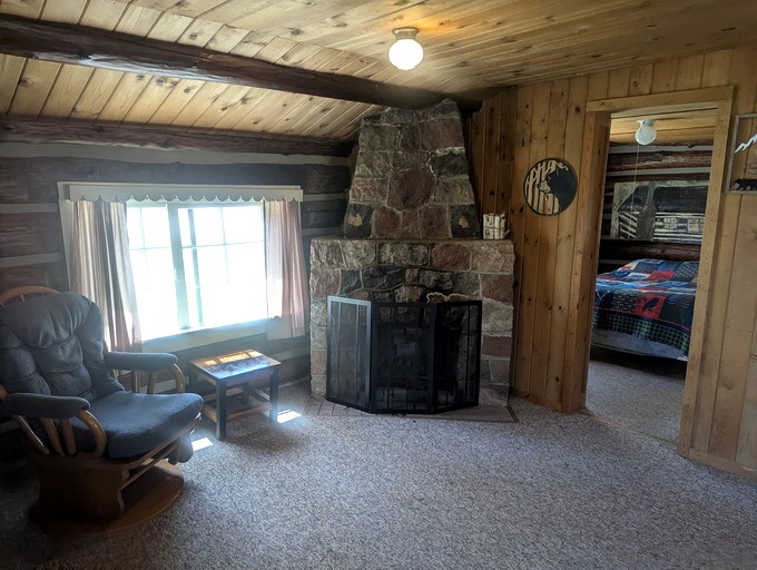 Cabins (United States of America, Hayward, Wisconsin)