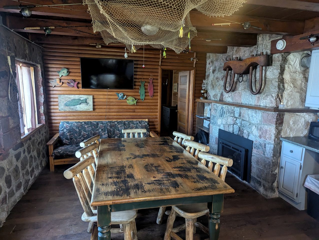 Rustic Two-Story Cabin Rental with Lake Access in Hayward, Wisconsin