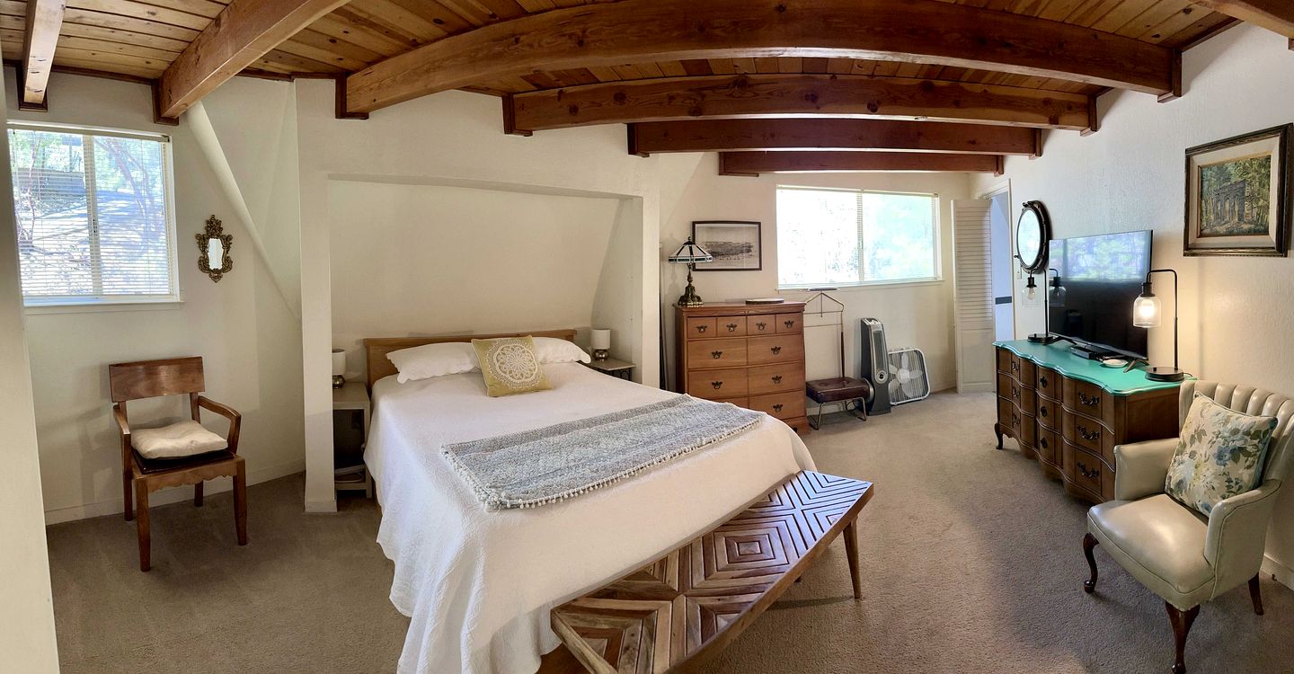 Unique and Secluded Dome Getaway near Sacramento, California