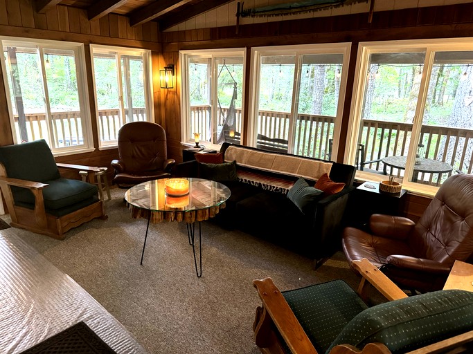 Cabins (United States of America, Packwood, Washington)