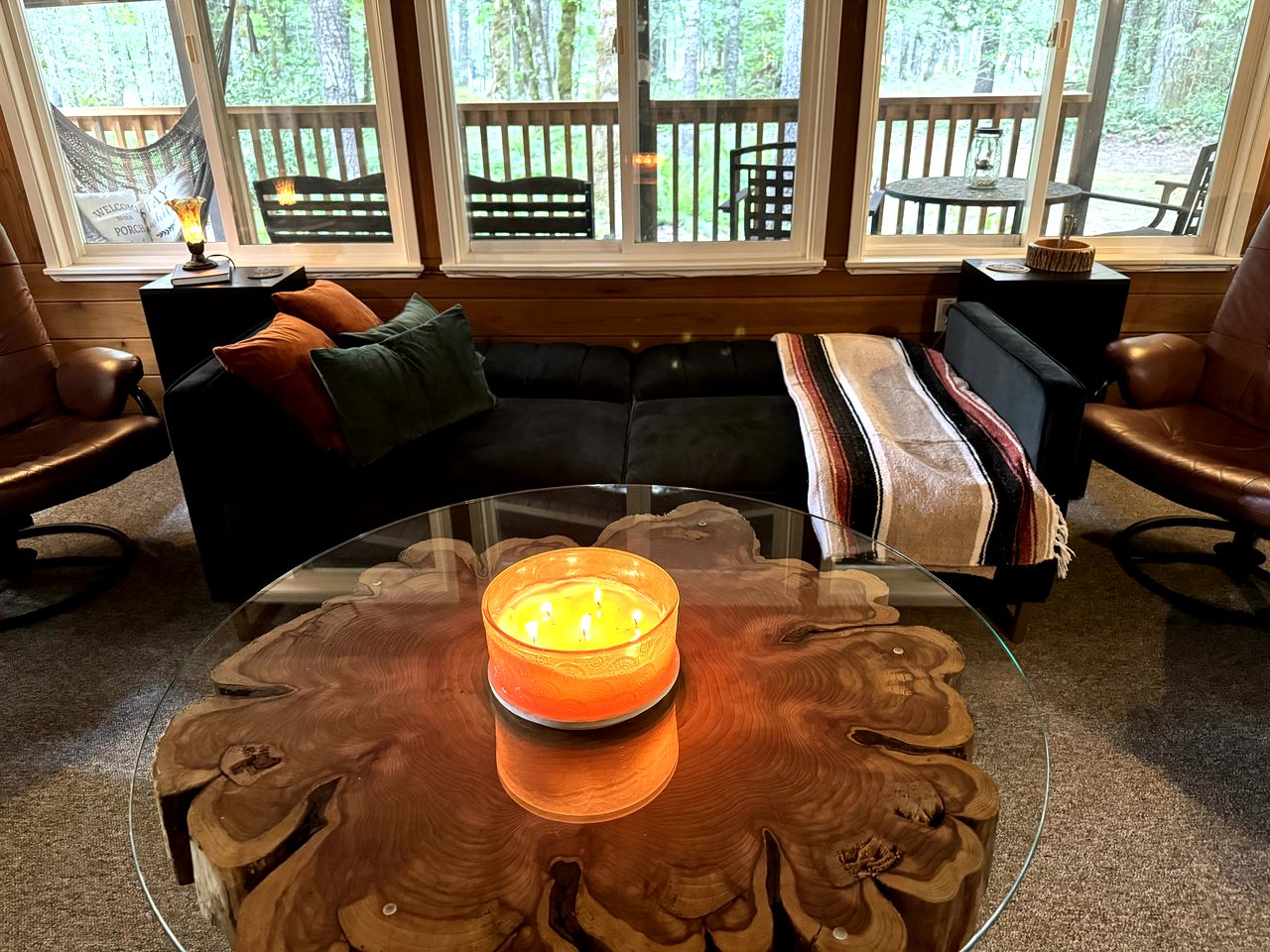 Charming Cabin Rental with Mountain Views in Packwood, Washington