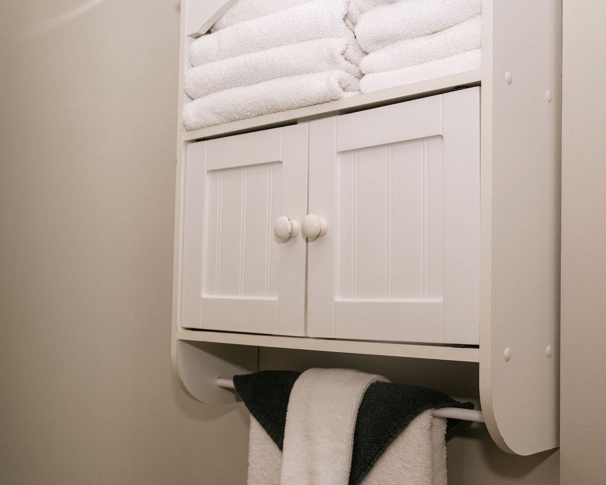 Spacious Private Vacation Rental at Charming Inn near Saint-Quentin, New Brunswick