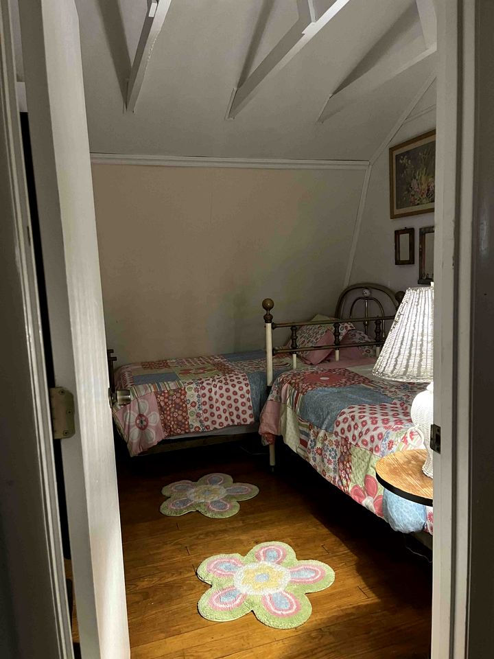 Secluded Cabin with Waterfall Views in the Cherokee National Forest, Tennessee