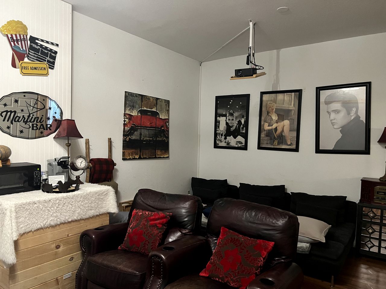 Spacious Camping Cabin Perfect for Families in the Blue Ridge Mountains of Georgia