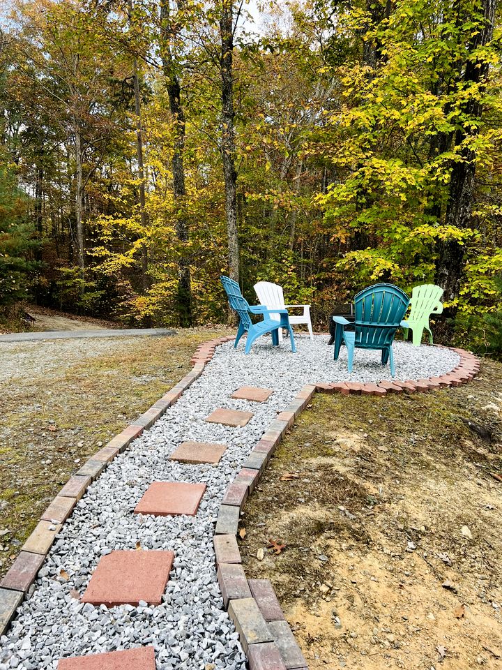 Spacious Camping Cabin Perfect for Families in the Blue Ridge Mountains of Georgia