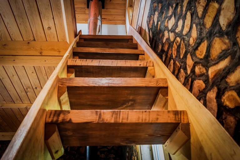 Cabins (Canada, Harrington, Quebec)