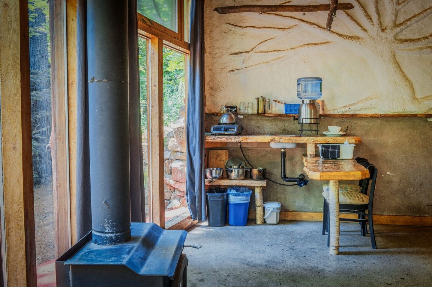 Unique Eco-Friendly Cabin Overlooking Forests and Laurentian Mountains in Quebec