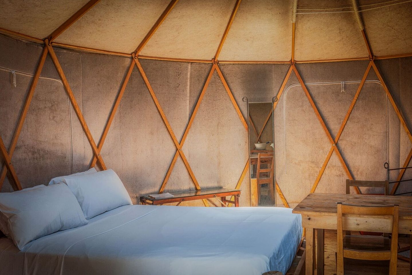 Authentic Yurt Rental at Luxury Camping Site near Mont - Tremblant National Park