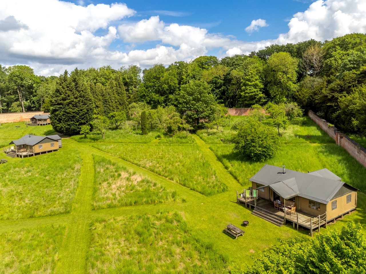 Rustic Tented Cabin for Six Guests in Rutland County, England