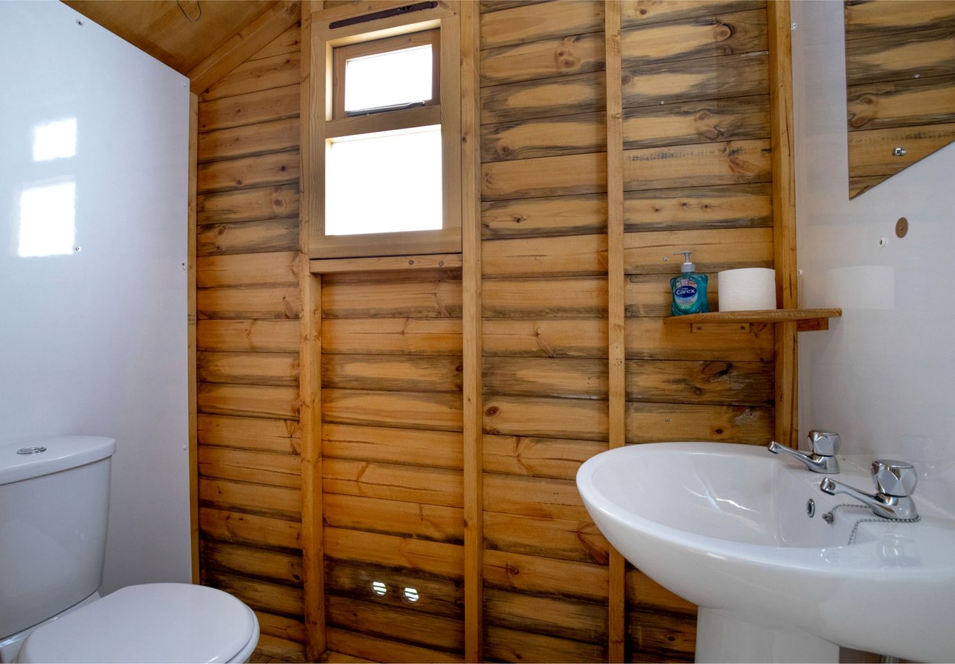 Rustic Tented Cabin for Six Guests in Rutland County, England