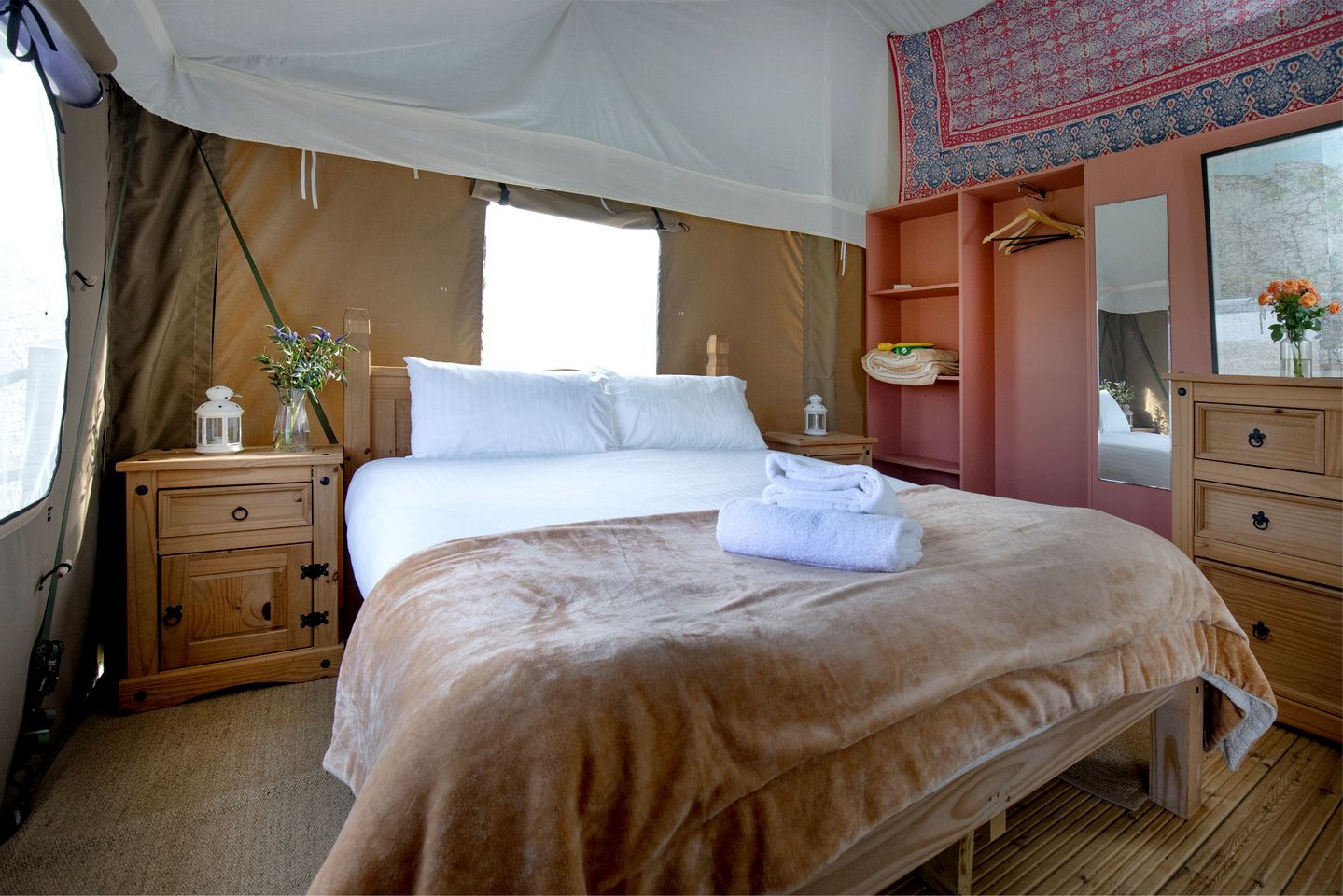 Furnished Tented Cabin for Luxury Camping in Suffolk County, England