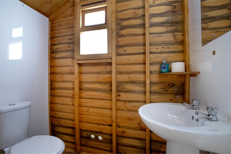 Safari Tents (United Kingdom, Sweffling, England)