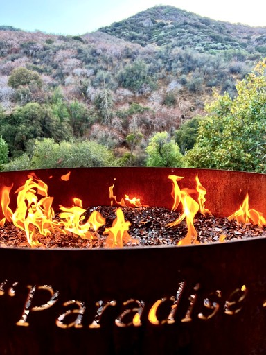 Barns (United States of America, Three Rivers, California)