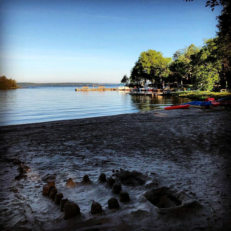 Rustic Cottage for Fishing Vacation on Lake Nipissing in Ontario