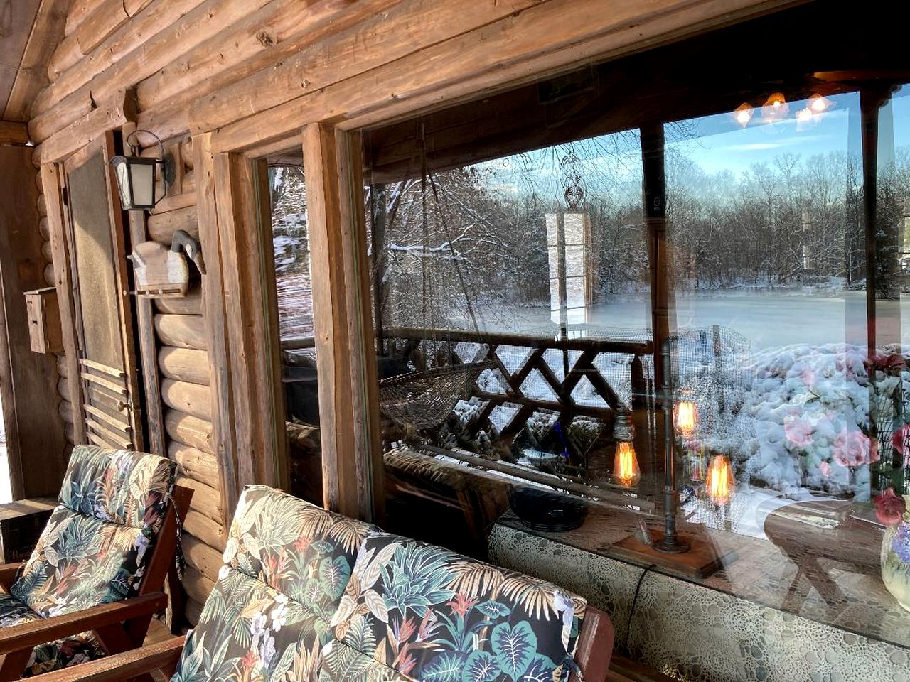 Secluded Luxury Cabin on Romantic Private Lake, New York