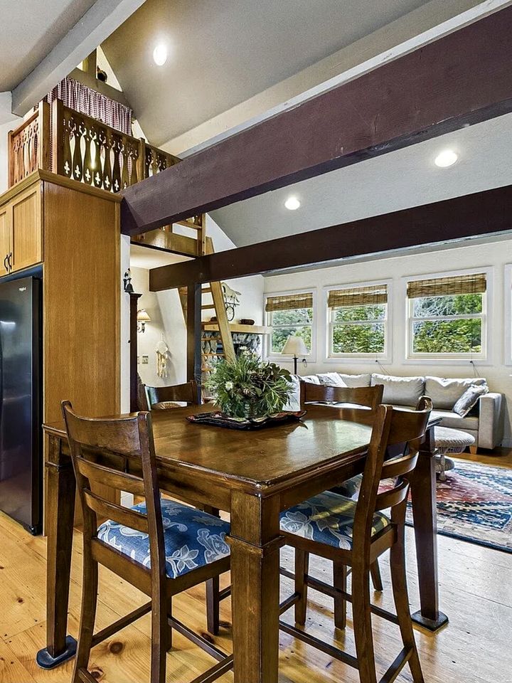 Upscale Farmhouse Cabin Encircled by Redwoods, Northern California