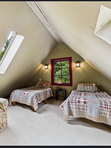 Cabins (United States of America, Orick, California)