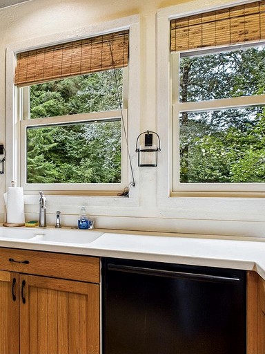 Cabins (United States of America, Orick, California)