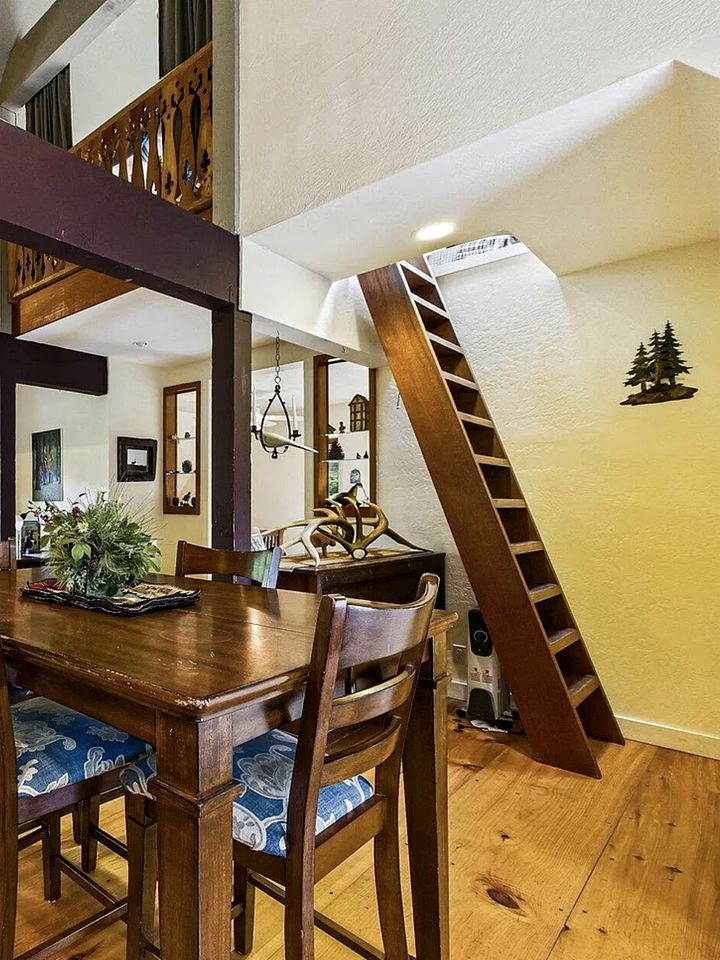 Upscale Farmhouse Cabin Encircled by Redwoods, Northern California