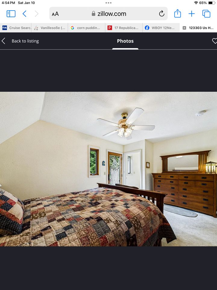 Upscale Farmhouse Cabin Encircled by Redwoods, Northern California