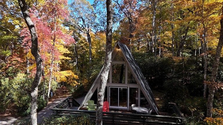 A-Frames (United States of America, Burnsville, North Carolina)