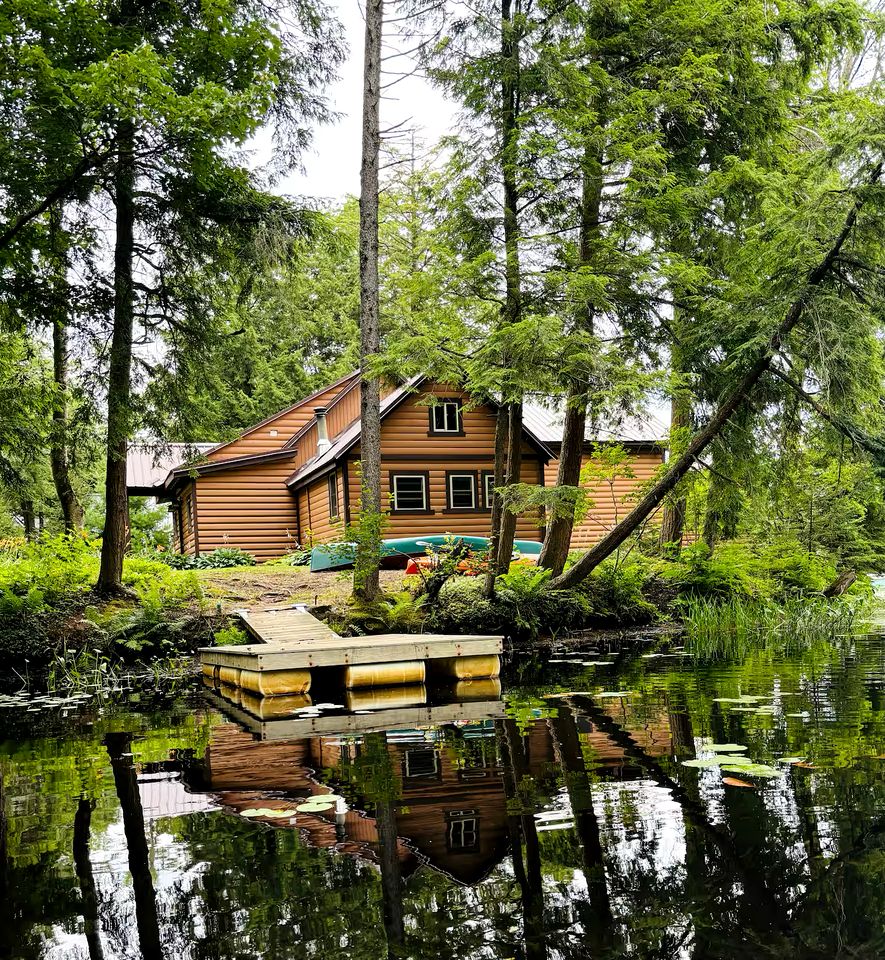 Lakefront Cabin Getaway near Adirondack Mountains in Salisbury, New York