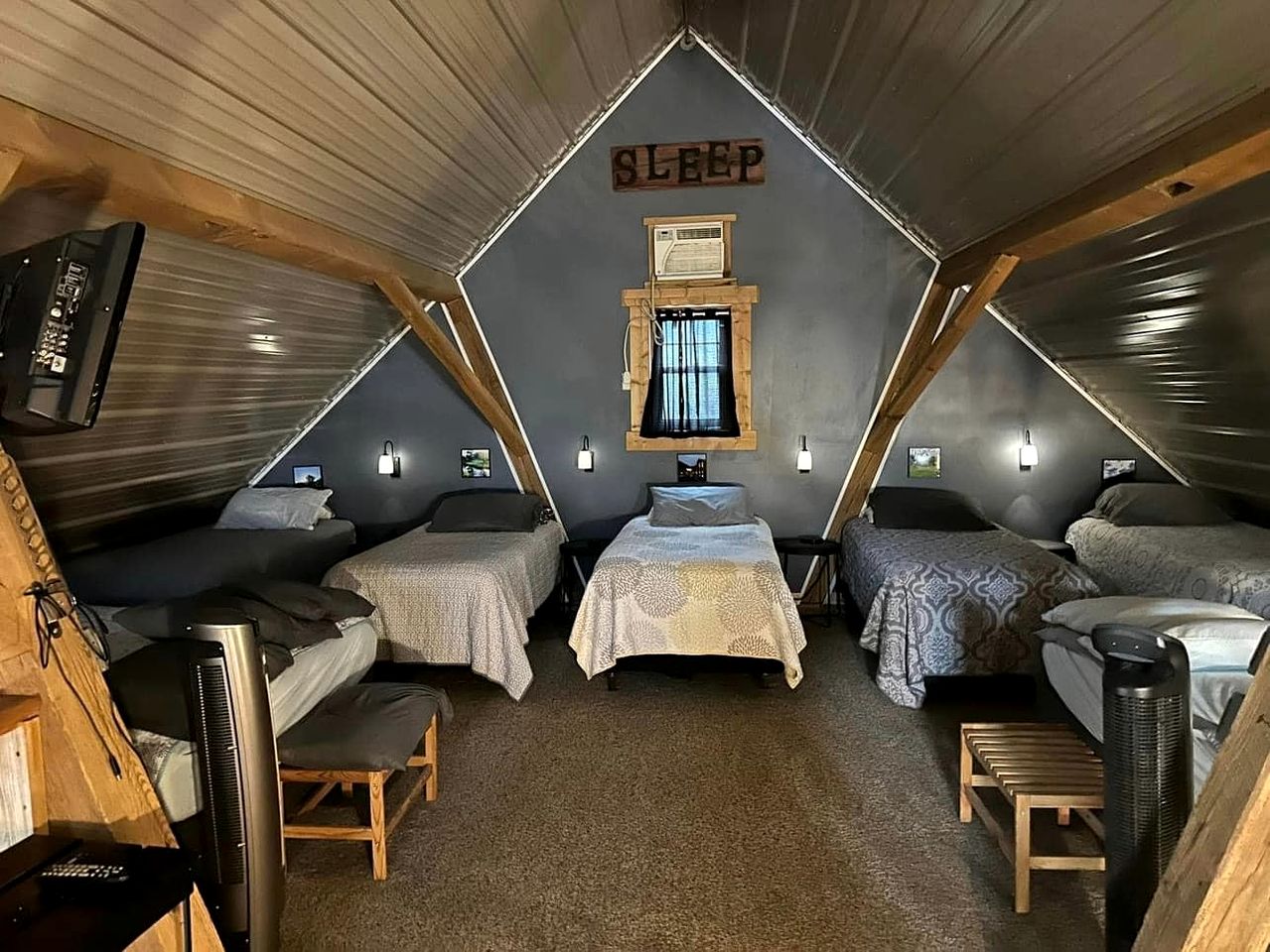 Renovated Barn Getaway on a Ranch in Winona, Minnesota