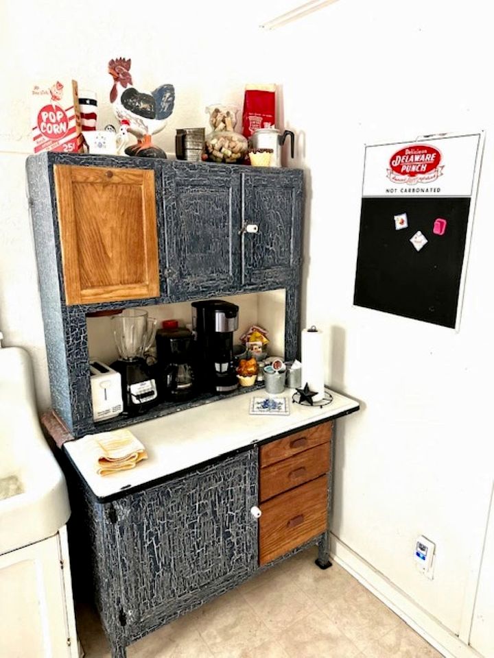 Lovely Creekside Vacation Rental for a Country Honeymoon in Fredericksburg, Texas