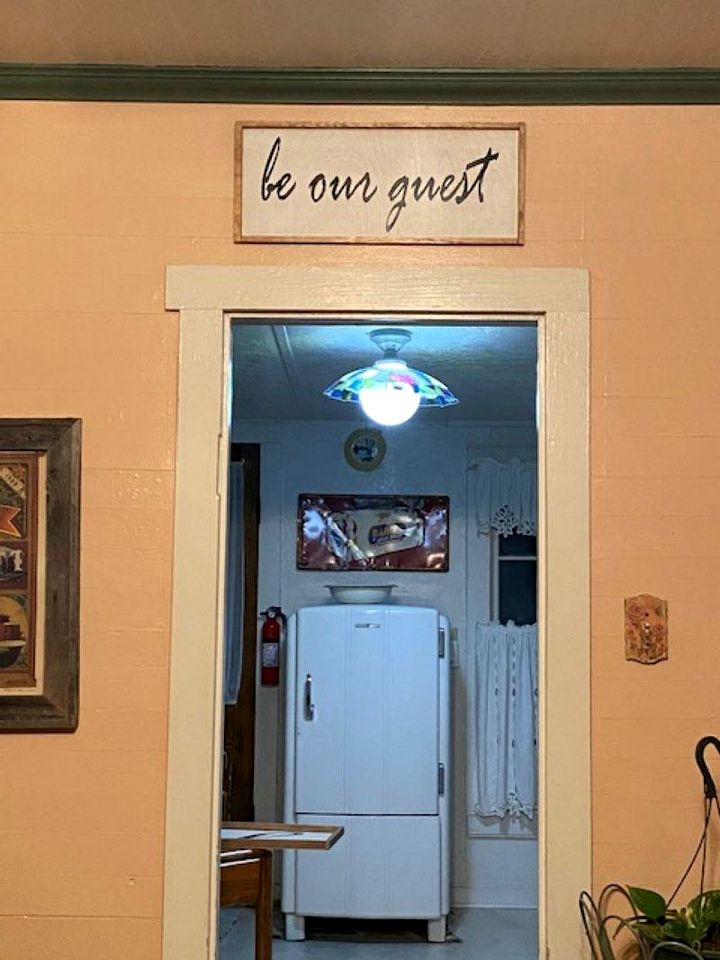 Lovely Creekside Vacation Rental for a Country Honeymoon in Fredericksburg, Texas