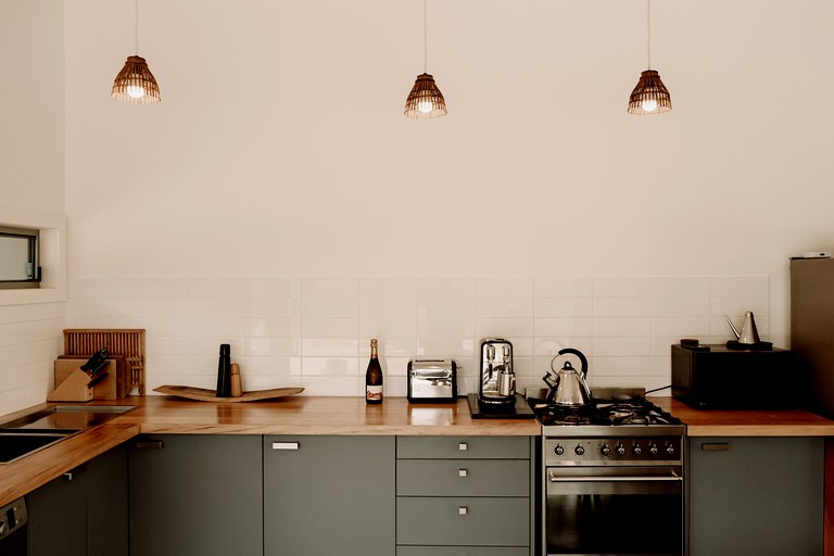 Designer Rentals (Australia, Friendly Beaches, Tasmania)