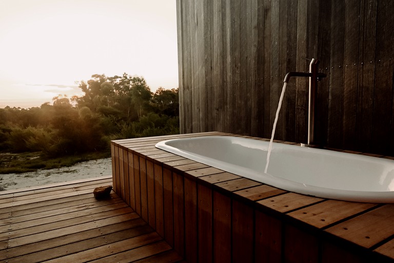 Designer Rentals (Australia, Friendly Beaches, Tasmania)