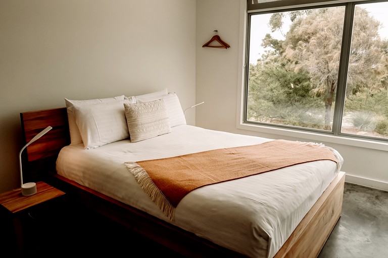Designer Rentals (Australia, Friendly Beaches, Tasmania)