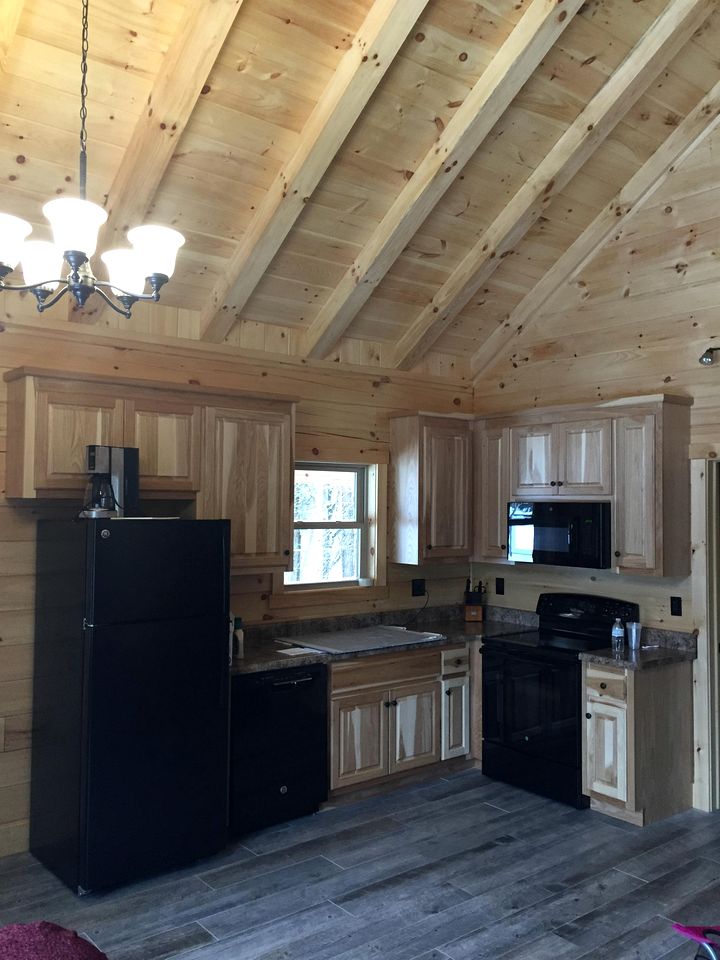 Woodland Cabin Rental near High Bridge Trail State Park in Prince Edward County, Virginia