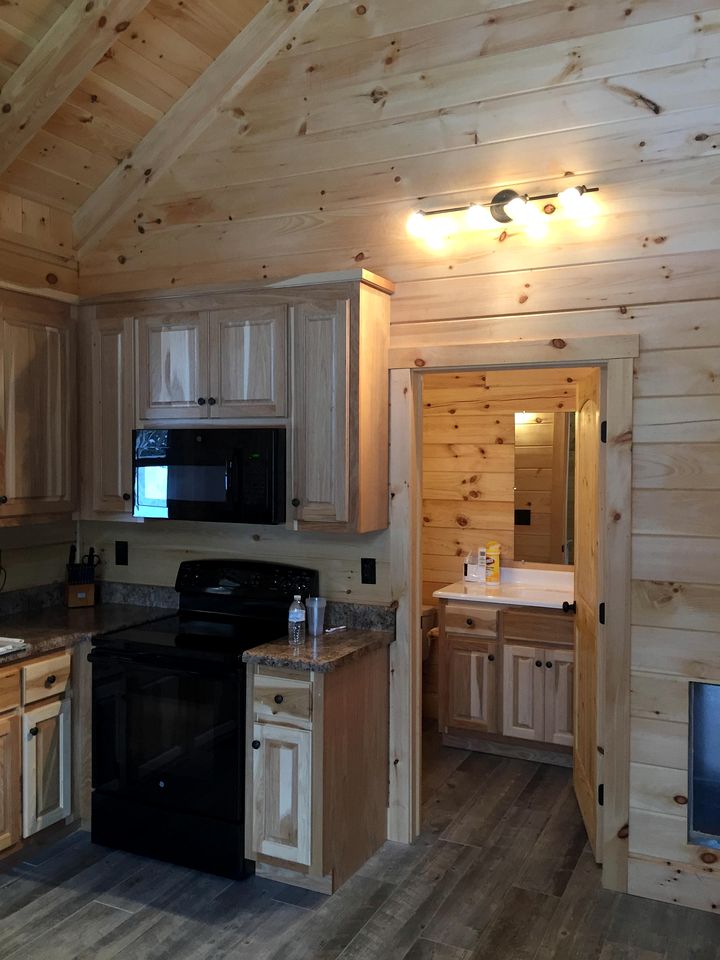 Woodland Cabin Rental near High Bridge Trail State Park in Prince Edward County, Virginia