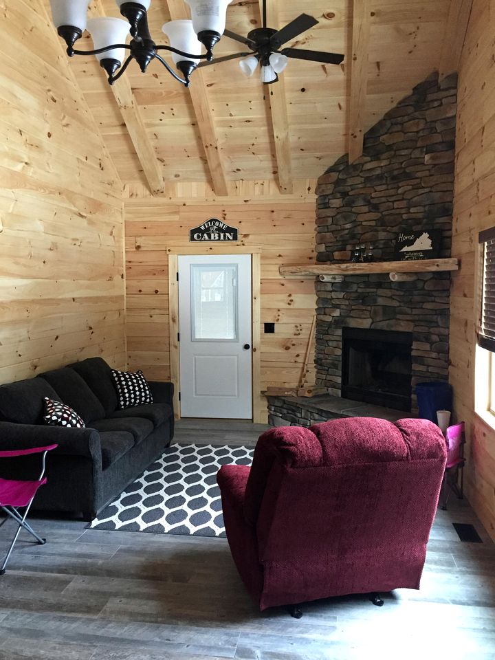 Woodland Cabin Rental near High Bridge Trail State Park in Prince Edward County, Virginia