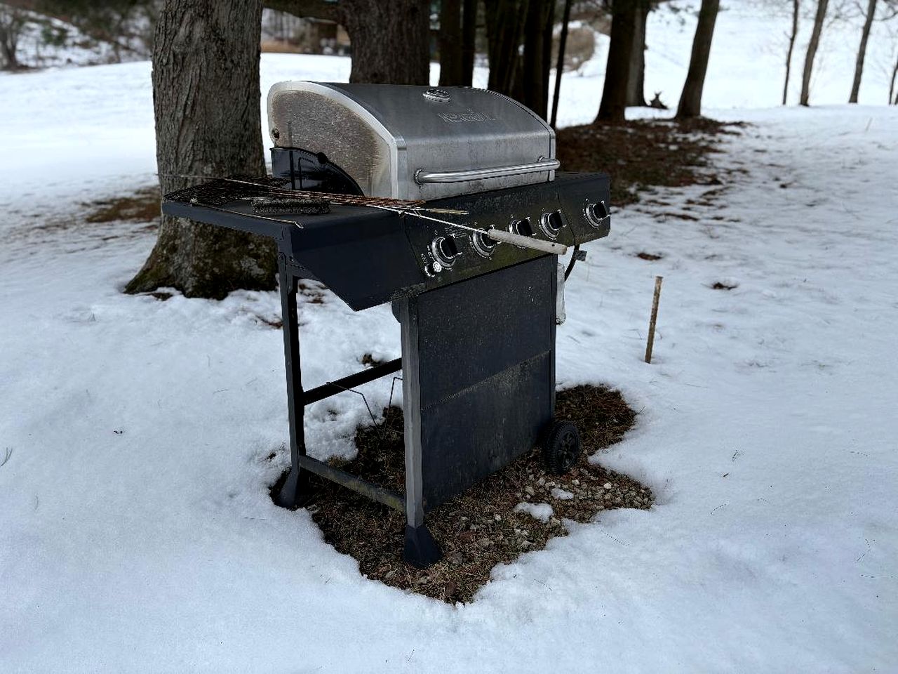 Rustic Cabin Rental near Akron, Ohio