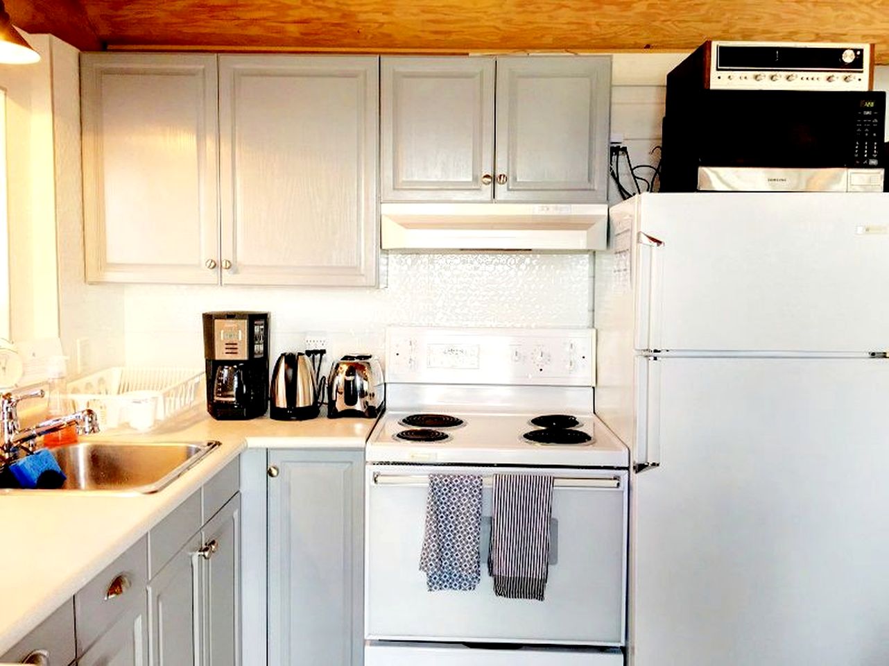 Family-Friendly Beachside Cottage Rental on Texada Island, British Columbia