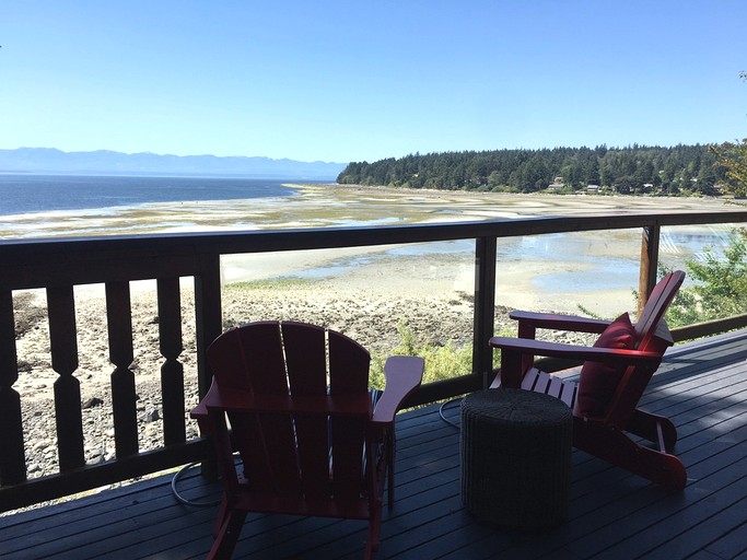 Cottages (Canada, Powell River, British Columbia)