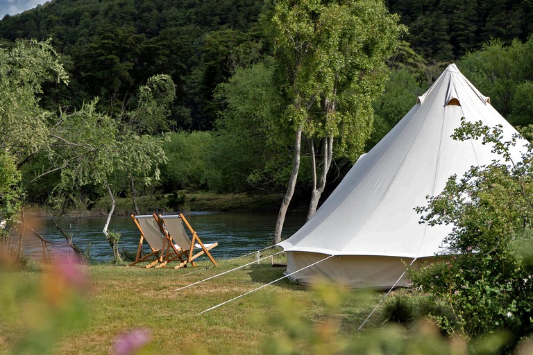Bell Tents (Argentina, El Manso, Río Negro)