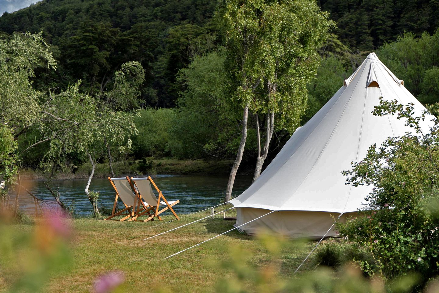 Bell Tents (Argentina, El Manso, Río Negro)