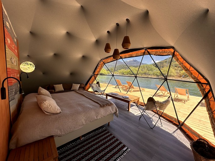 Bell Tents (Argentina, El Manso, Río Negro)