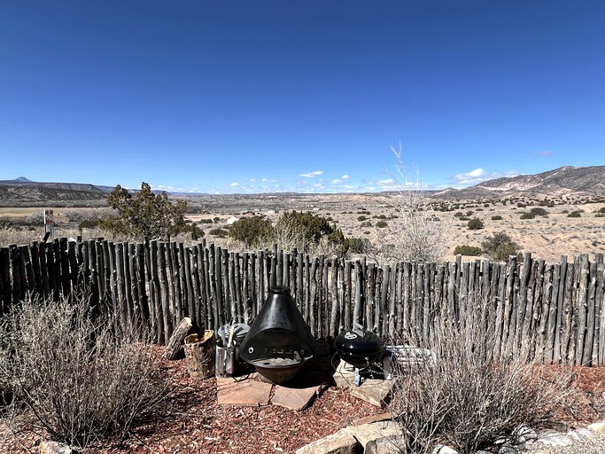 Cabins (United States of America, Abiquiu, New Mexico)