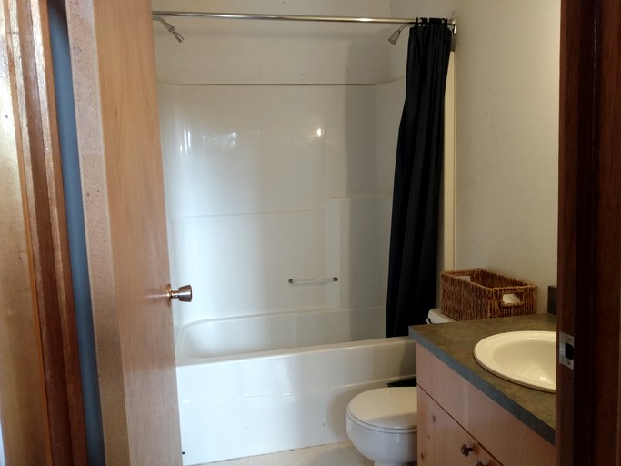 Log Cabins (Canada, Gold Bridge, British Columbia)