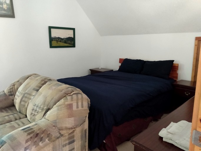 Log Cabins (Canada, Gold Bridge, British Columbia)