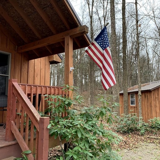 Cabins (United States of America, Altmar, New York)