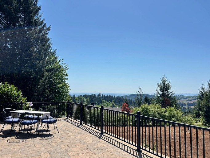 Designer Rentals (United States of America, Dundee, Oregon)