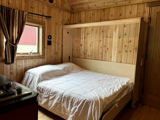 Cabins (United States of America, Blue Mountain Lake, New York)