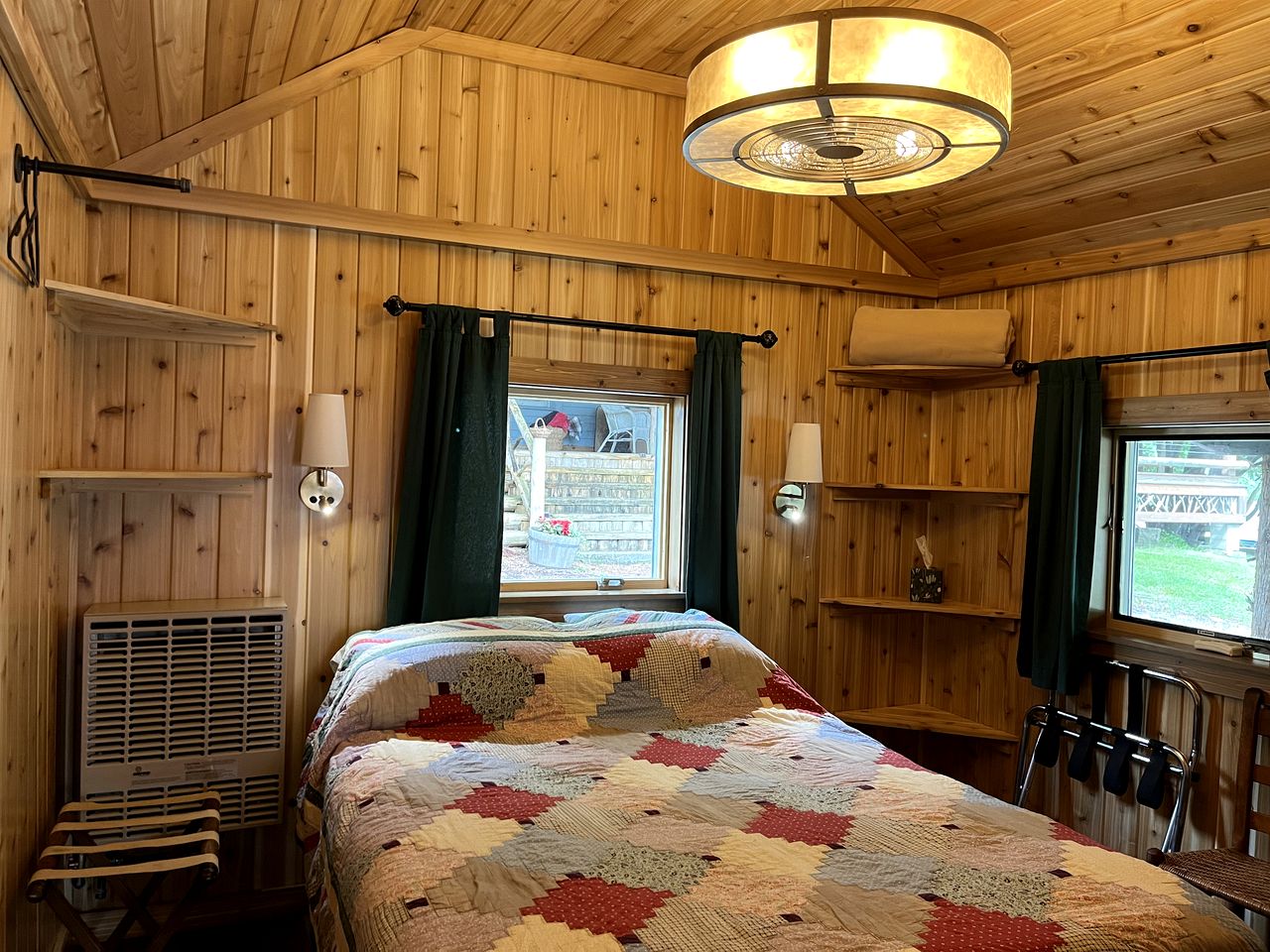 Rustic Cabin Rental near Long Lake in Upstate New York