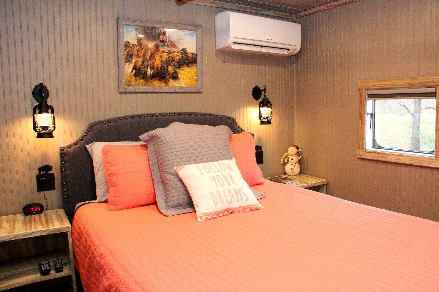 Unique Caboose Accommodation for a Getaway near Asheville, North Carolina